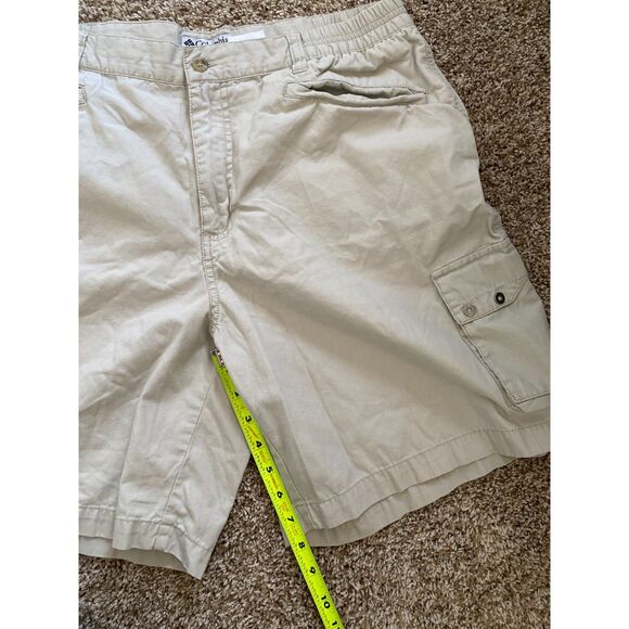 Columbia Cream Shorts Womens 16 Pockets White - Picture 5 of 5